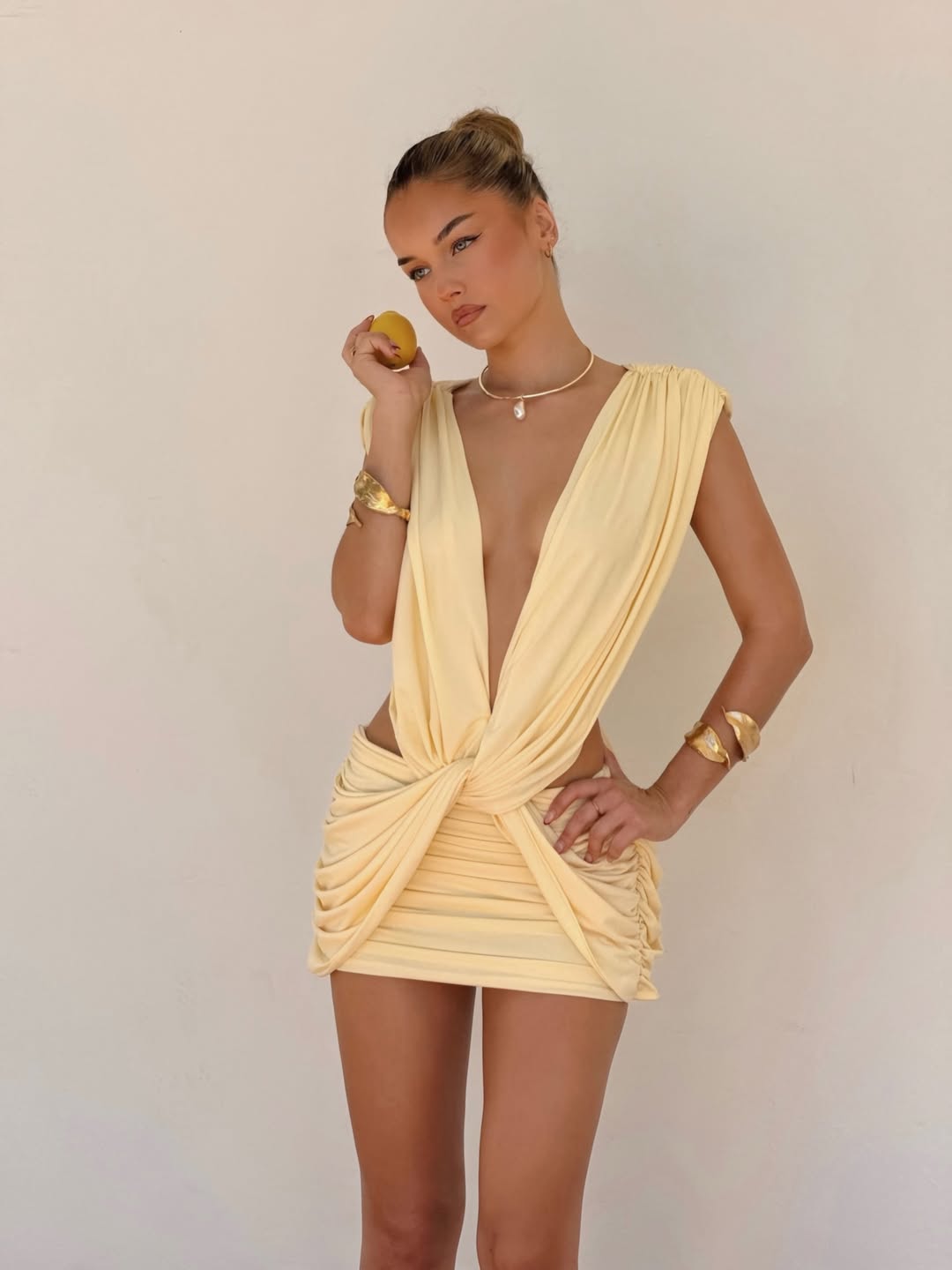 Vivienne Collection Lilou Mini Lemon Yellow