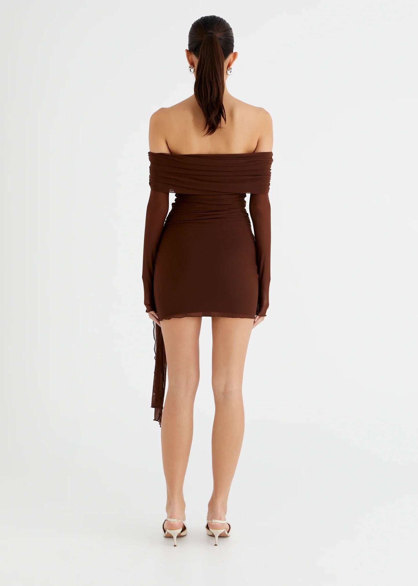 BENNI Yasmin Off Shoulder Mini Cacao